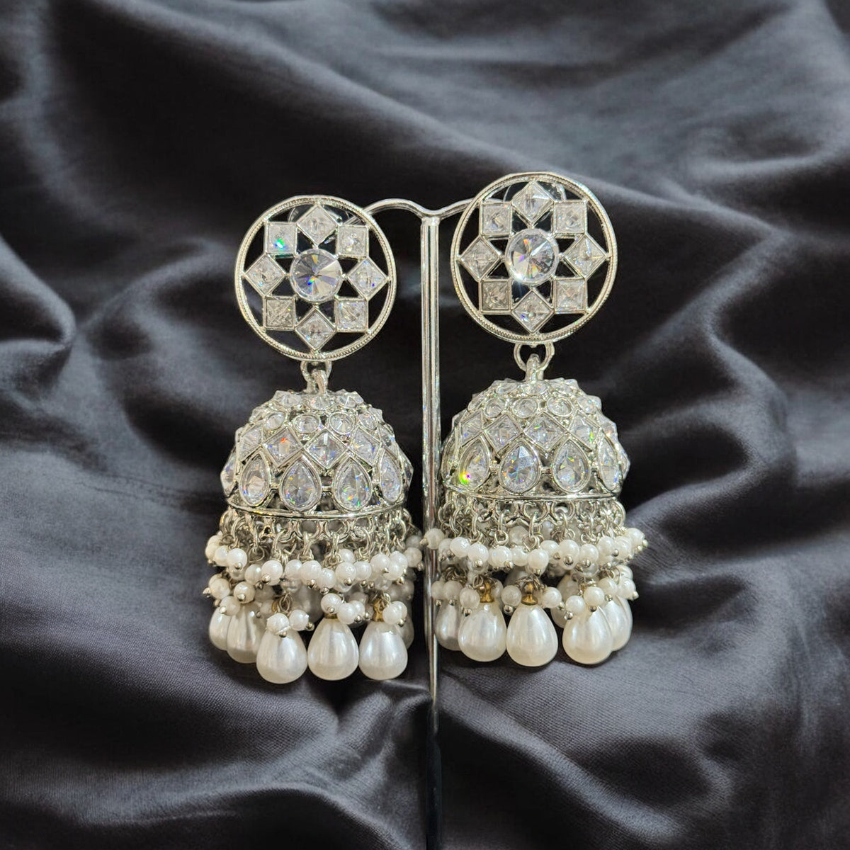 Jhumka