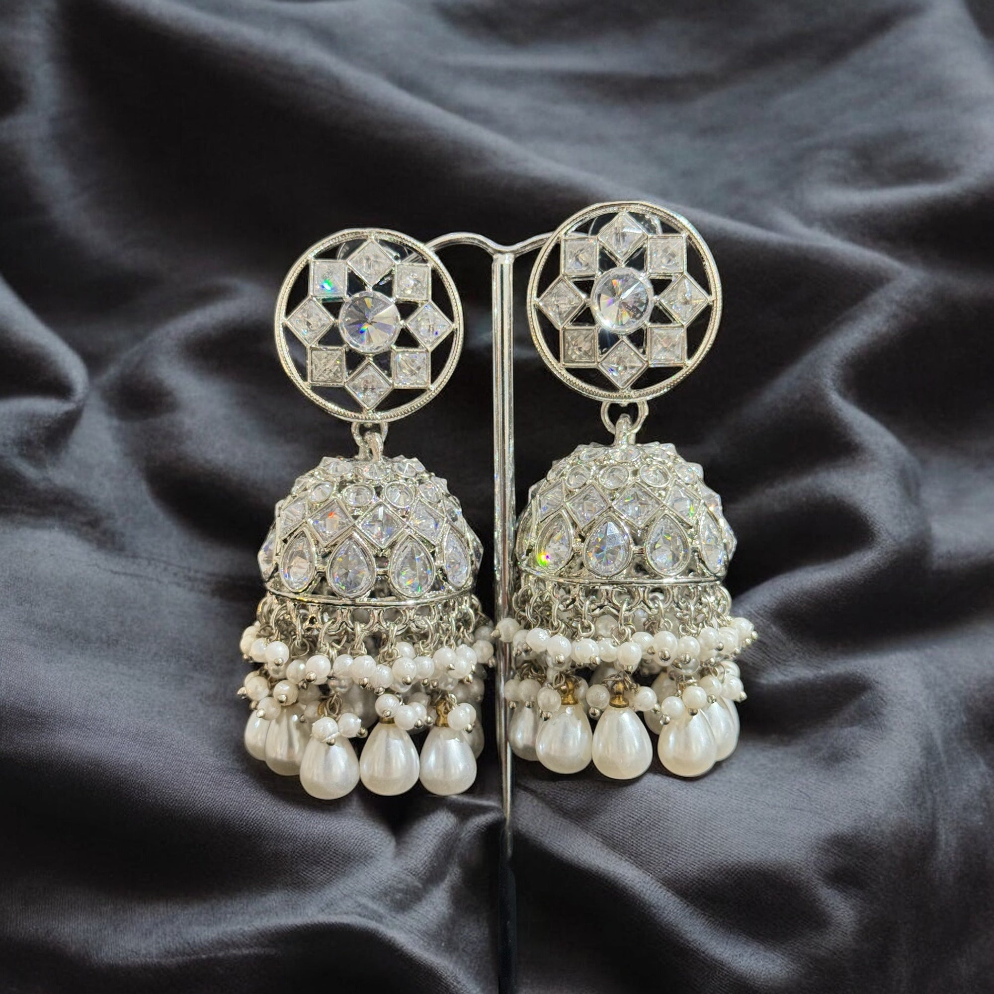 Jhumka