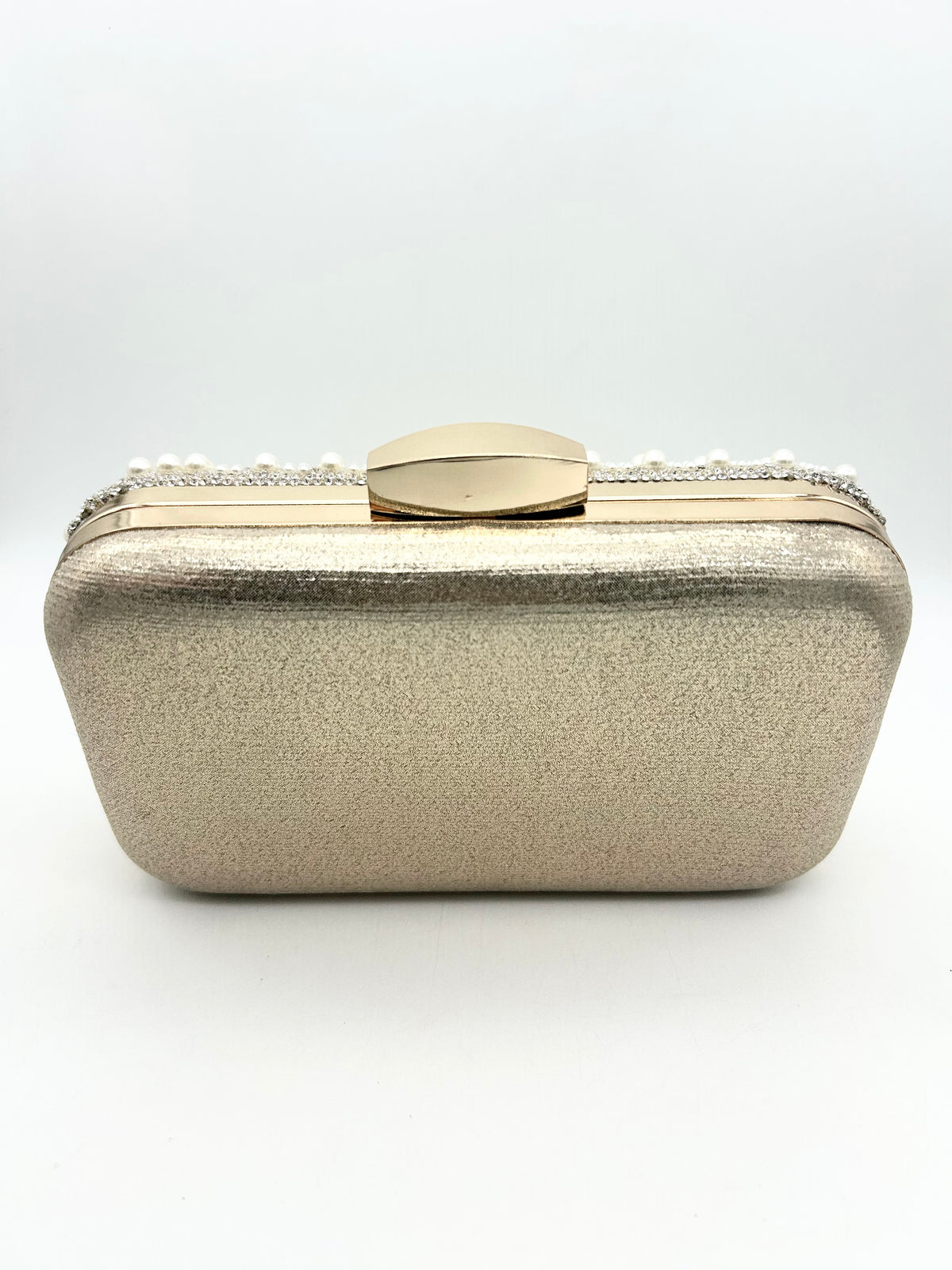 AM703 Gold clutch bag