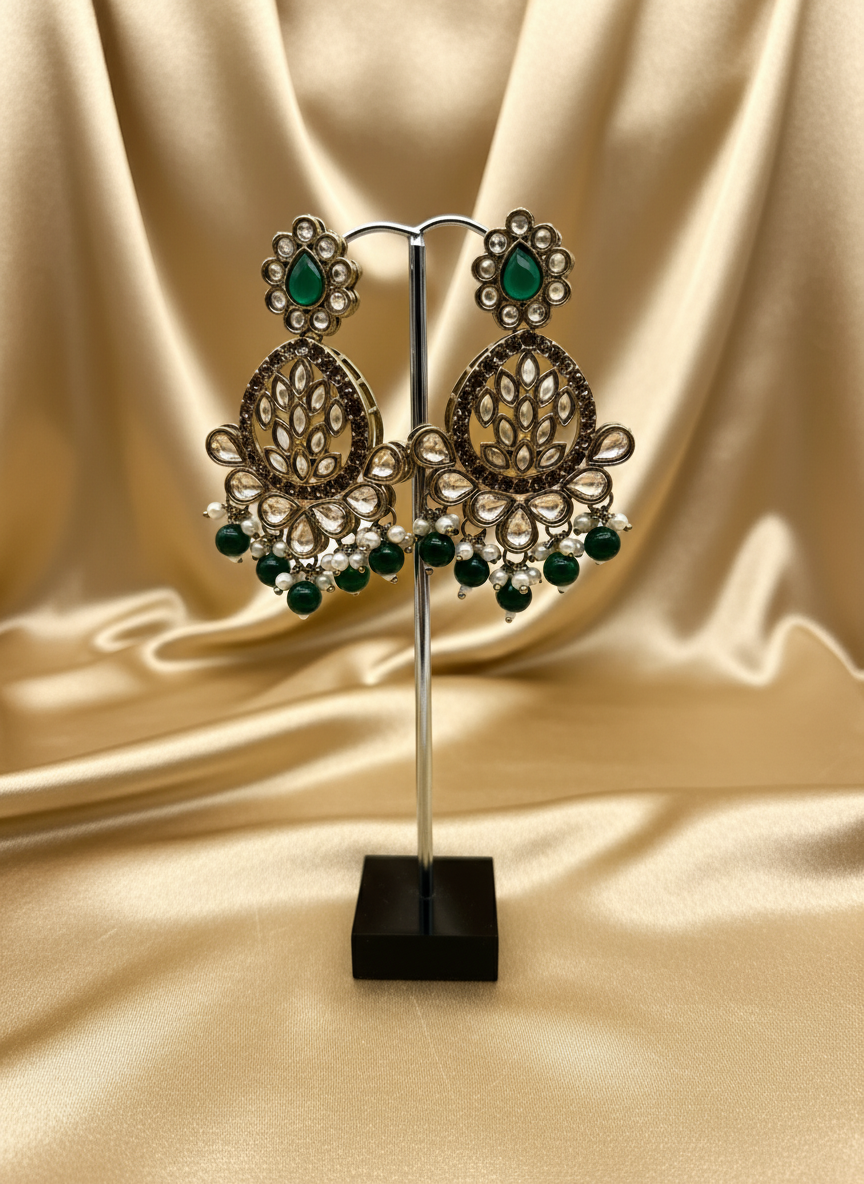 AM025 Gold and Green Earrings polki