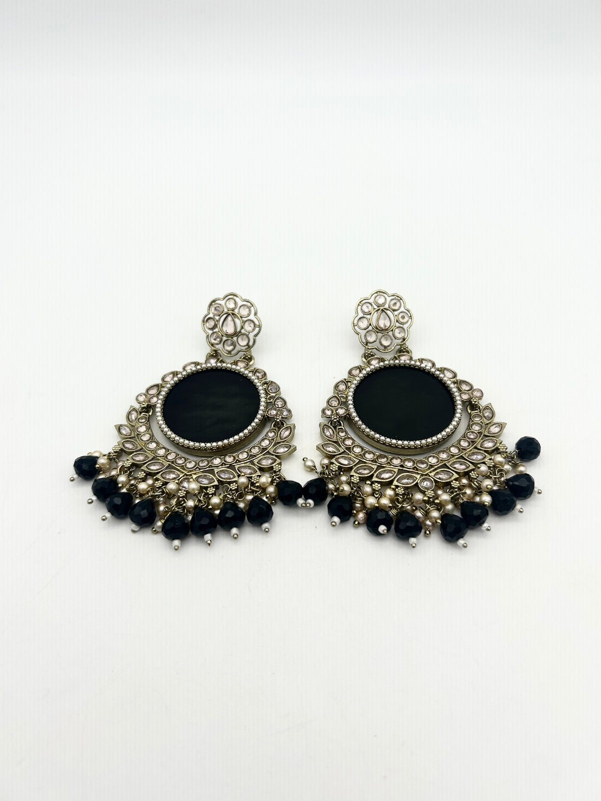 AM023 Gold and Black earrings