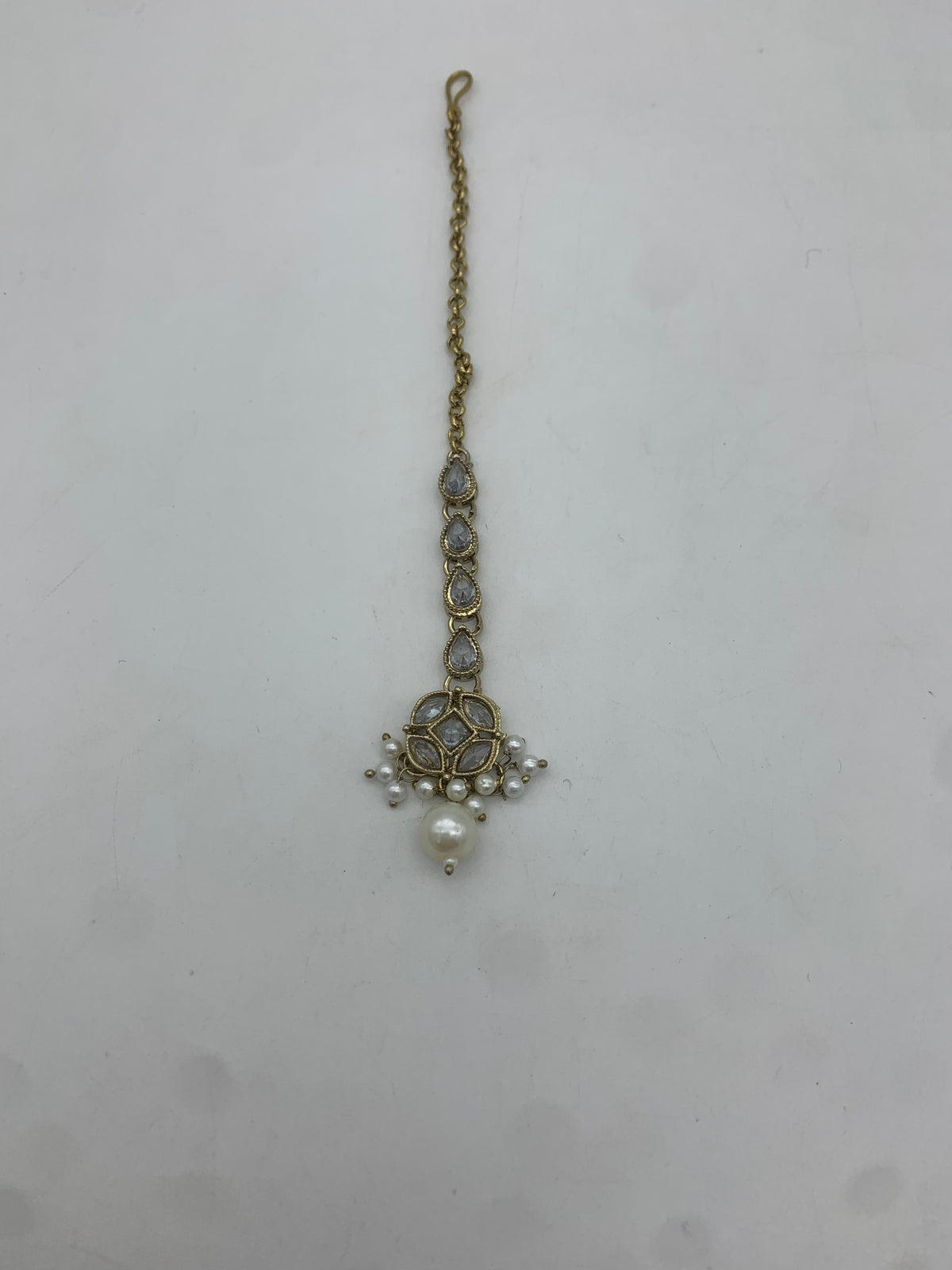 Am 012 Gold and white necklace set