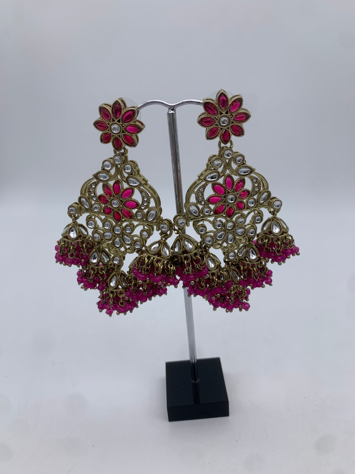 Am 002 Gold and pink earrings