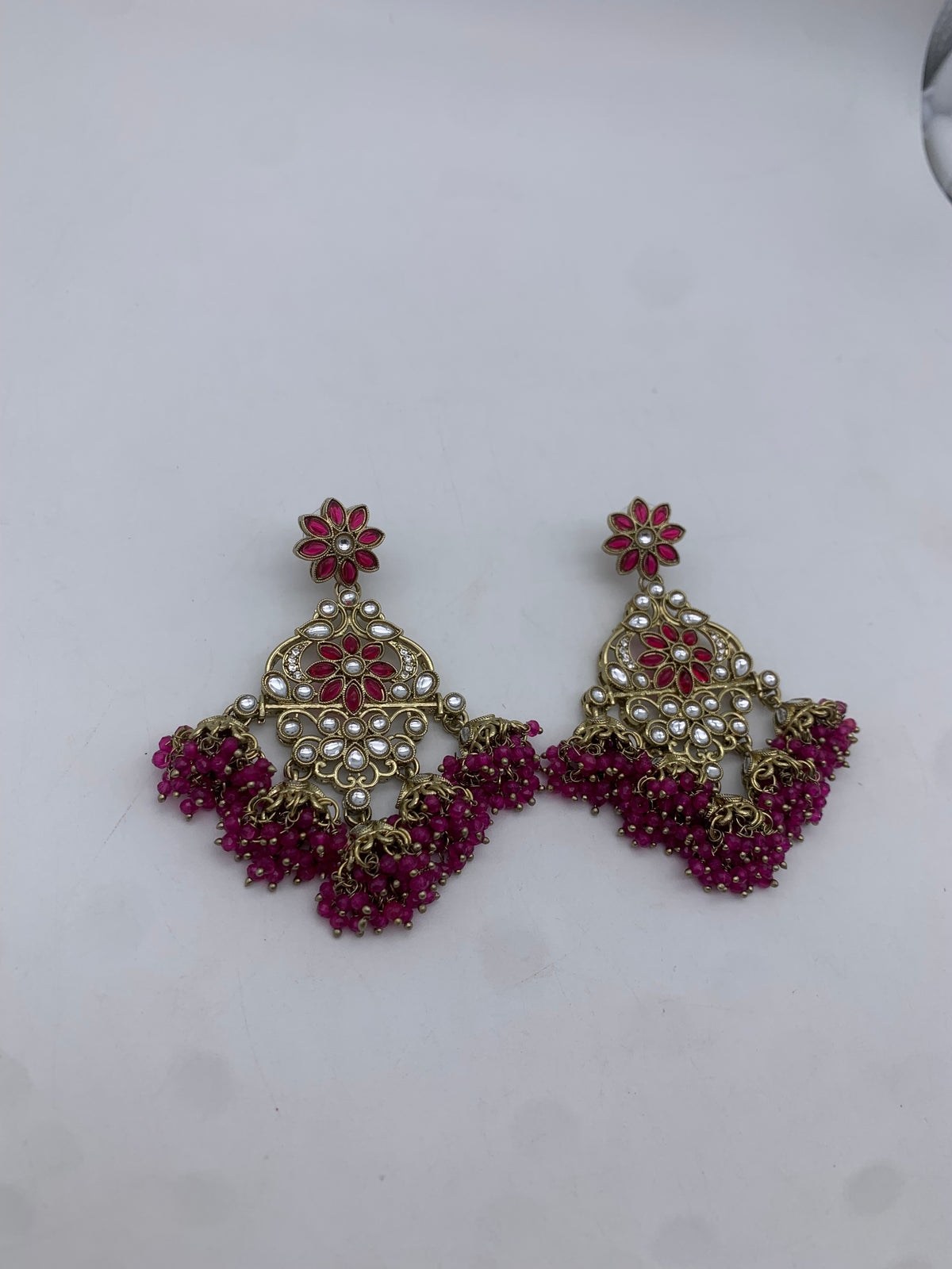 Am 002 Gold and pink earrings