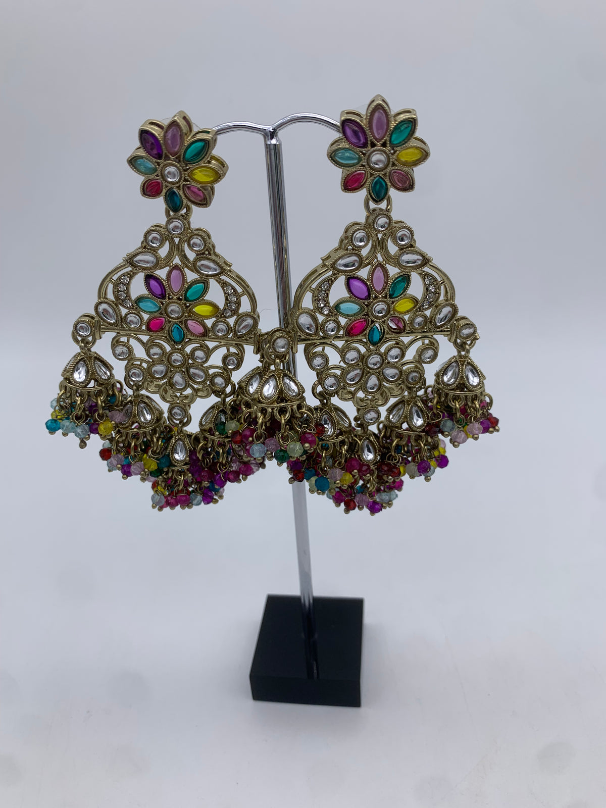 Am 002Gold multicoloured earrings