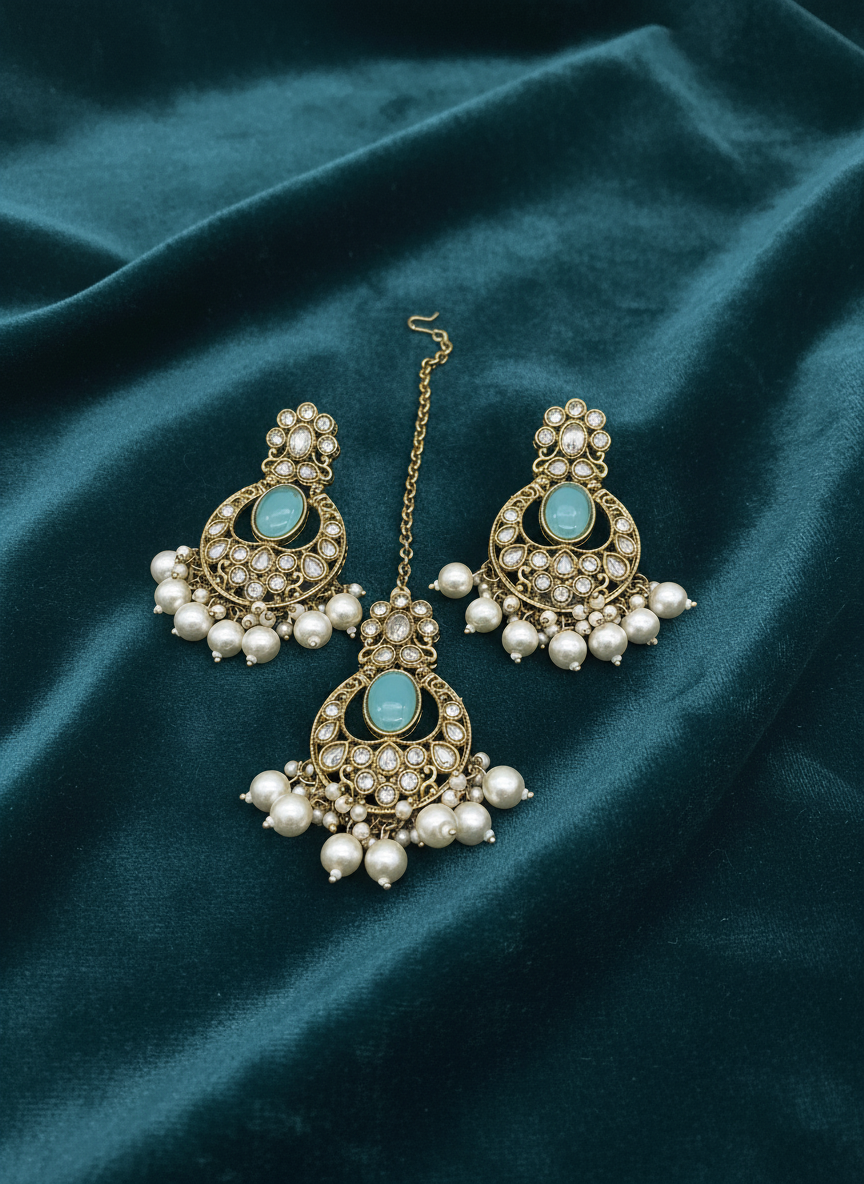 AM601 Gold and Blue earring and tikka set Polki