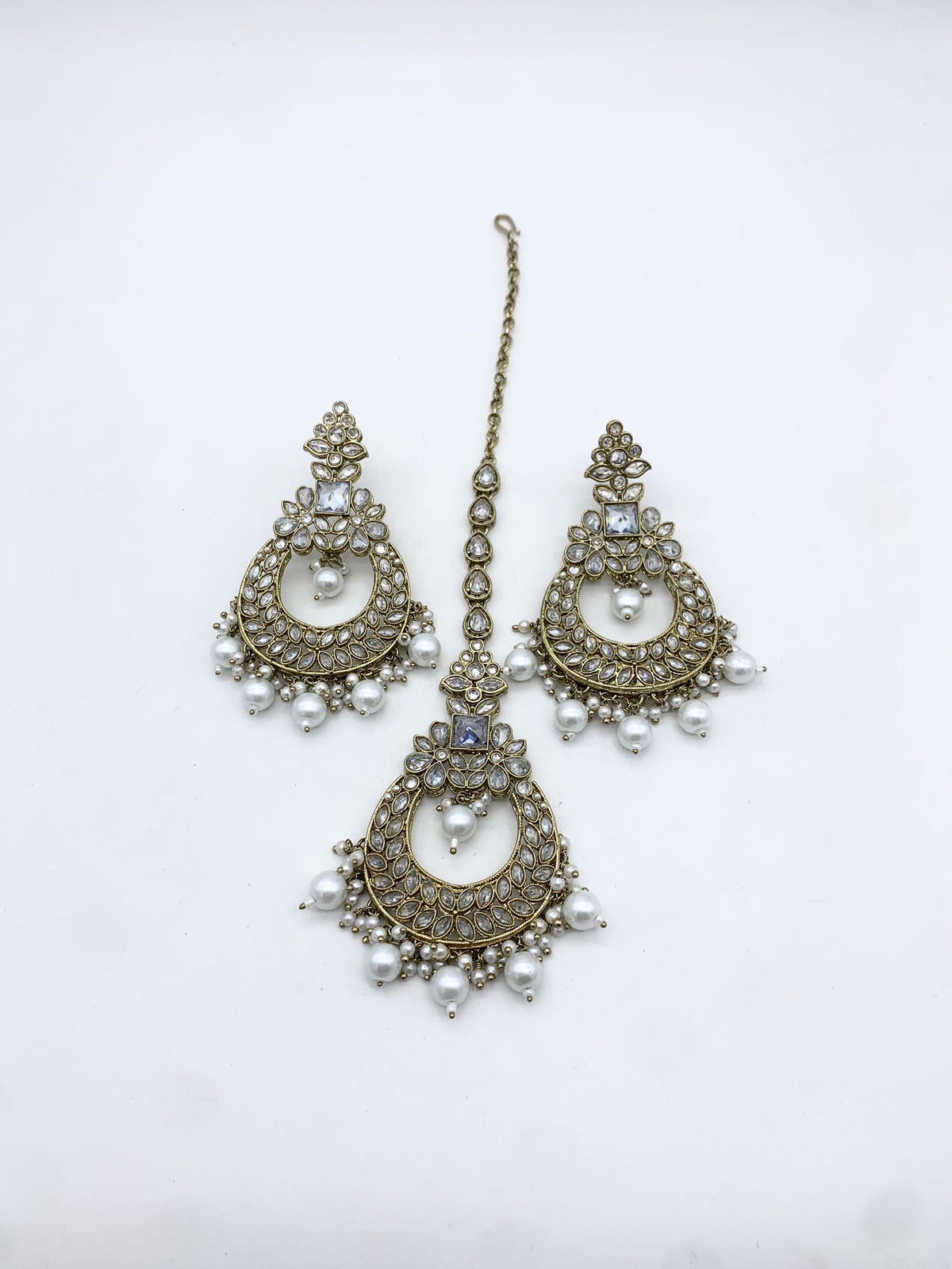 AM603 Gold and White earring and tikka set Polki