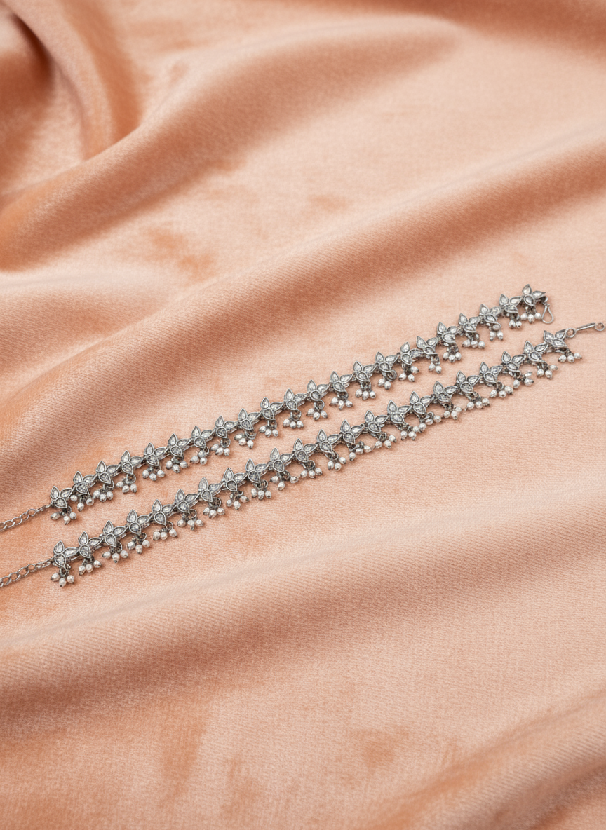 AM402 Silver necklace polki