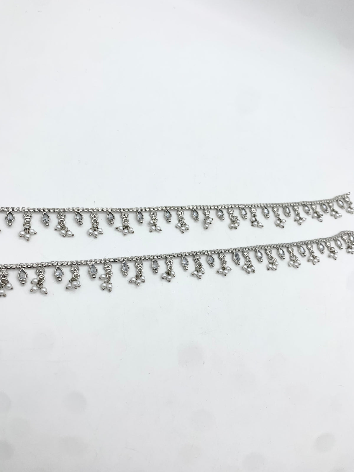 AM404 Silver anklets polki