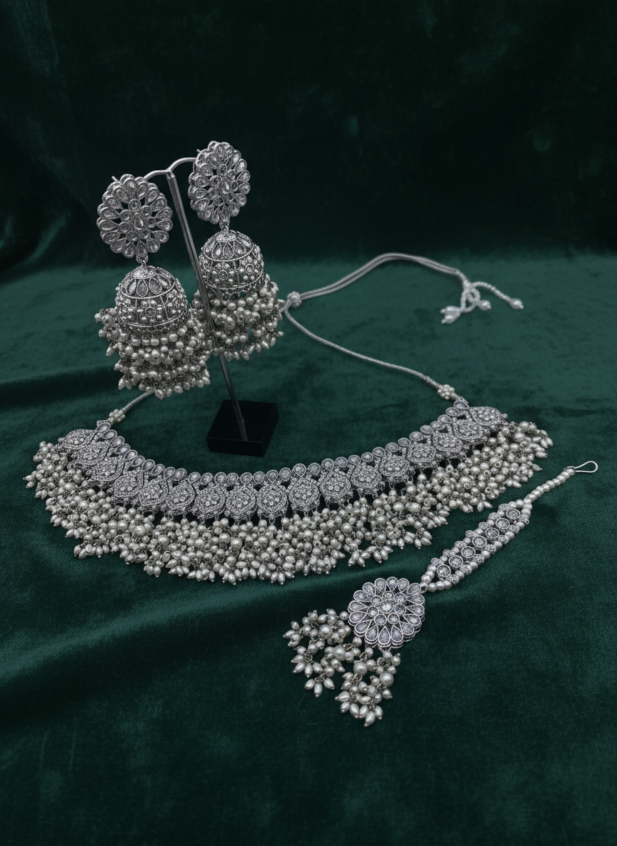 AM011 Silver Necklace set Polki